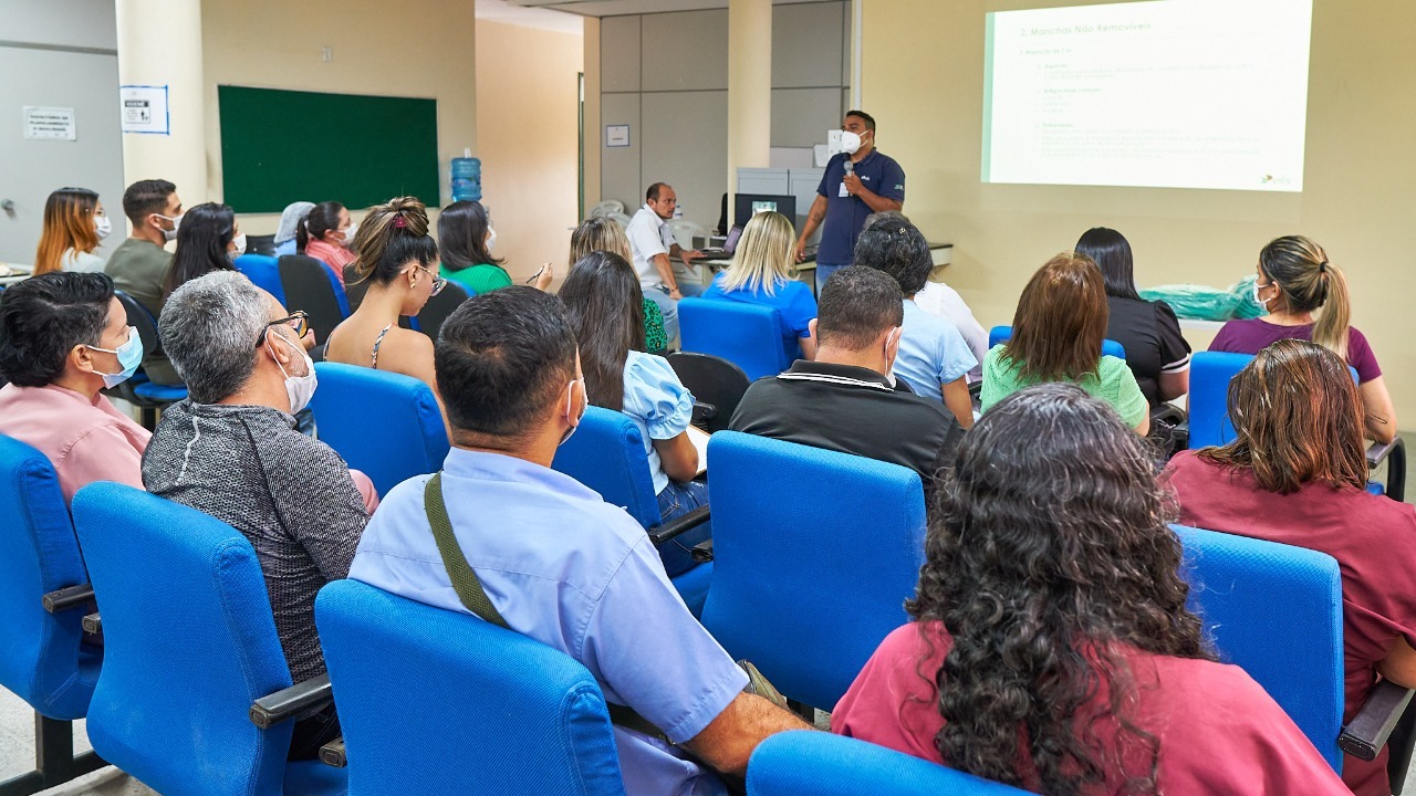 Você está visualizando atualmente Profissionais do Hospital Municipal participam de treinamento sobre aprimoramento de técnicas