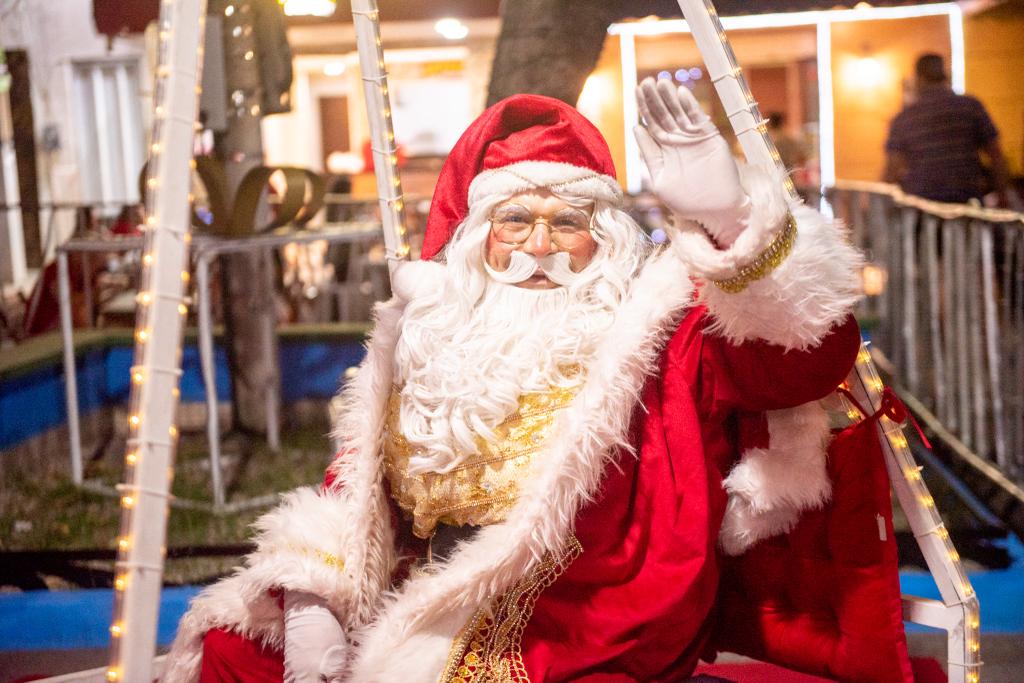 Leia mais sobre o artigo A magia do Natal chegou em Maracanaú, na abertura do Natal de Brilho 2022