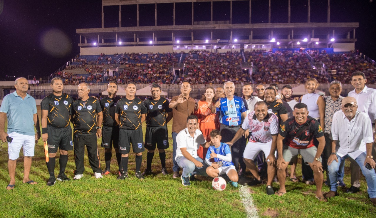 HOJE TEM JOGO NO ESTÁDIO MUNICIPAL