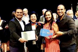 Leia mais sobre o artigo Centro de Línguas de Maracanaú (CLM) recebe certificação pela excelência no ensino de Língua Espanhola em São Paulo
