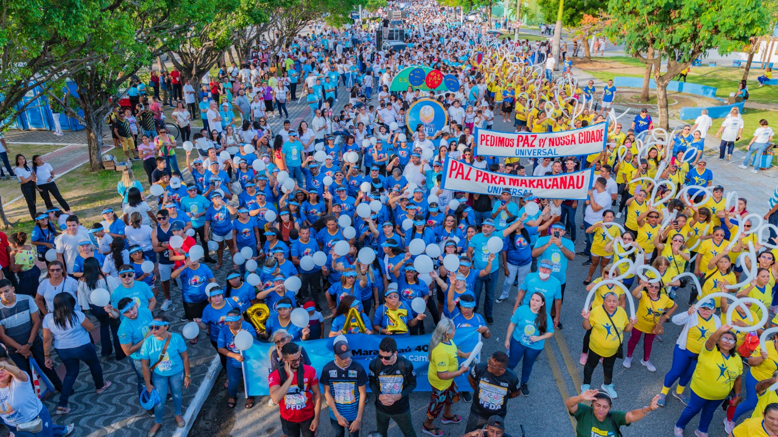 Você está visualizando atualmente Caminhada pela Paz é realizada com a participação de milhares de maracanauenses