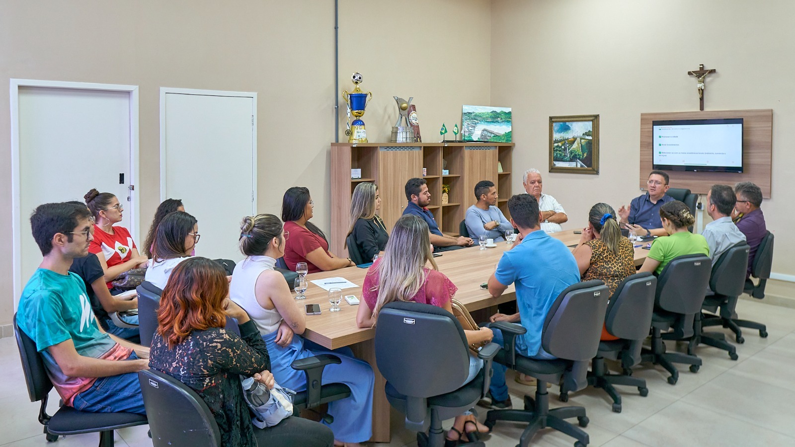 Você está visualizando atualmente Prefeitura recebe visita técnica de alunos da Faculdade Uninassau