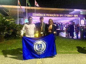 Leia mais sobre o artigo Estudante Artur de Souza Linhares recebe medalha de ouro da 17ª OBMEP em Florianópolis/SC