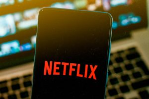 Leia mais sobre o artigo Procon Maracanaú notifica Netflix por cobrança extra em compartilhamento de senhas