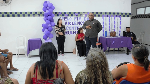 No momento, você está visualizando Caps AD III realiza palestra sobre “Violência contra a Mulher”