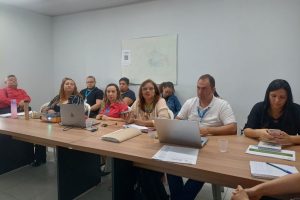 Leia mais sobre o artigo Seinfra promove reunião de apresentação do Plano de Trabalho Social nos empreendimentos do Programa Minha Casa, Minha Vida