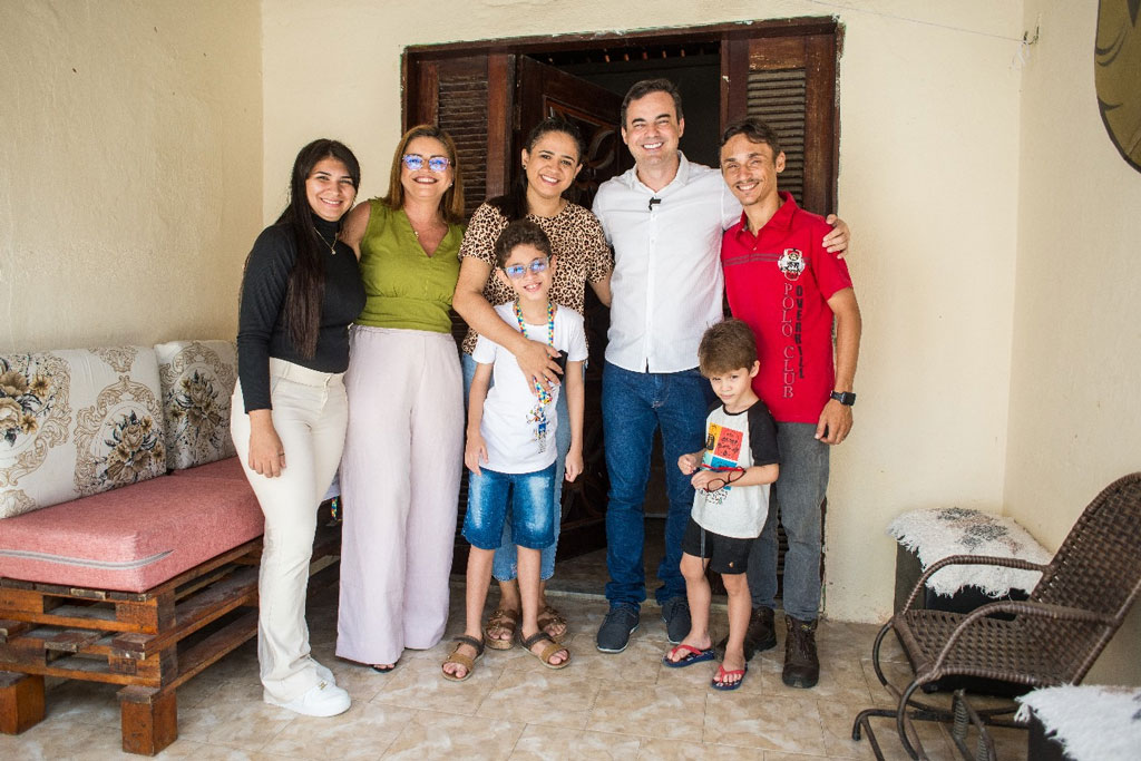 No momento, você está visualizando Saúde realiza entrega de 1° lote da Carteira do Autista