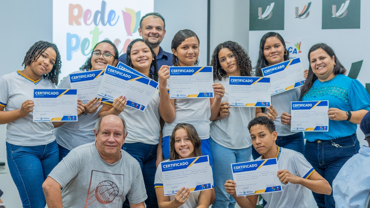 No momento, você está visualizando Prefeitura realiza homenagem aos finalistas do Prêmio MPT e Prêmio PETECA 2023