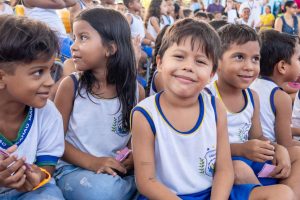 Leia mais sobre o artigo Prefeitura lança o Projeto Ver e Ler que beneficiará estudantes com exames oftalmológicos e óculos de grau