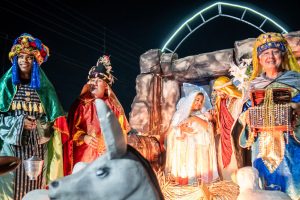 Leia mais sobre o artigo Prefeitura leva a “Magia do Natal” ao bairro Industrial