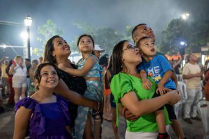 Leia mais sobre o artigo Maracanauenses celebram a chegada de 2024