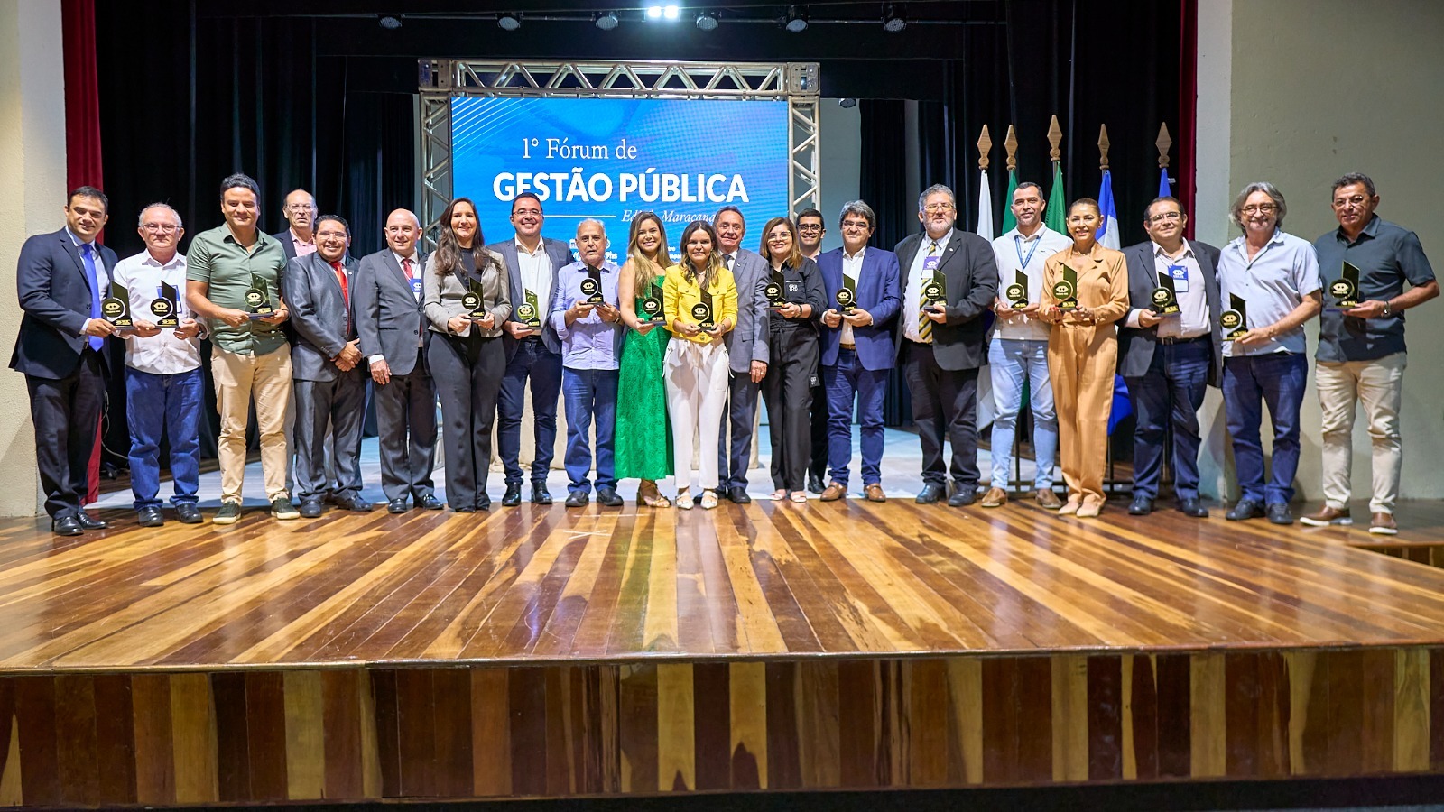 Você está visualizando atualmente Maracanaú sedia o 7º Fórum de Gestão Pública e recebe Prêmio IGM pela excelência da Administração Municipal