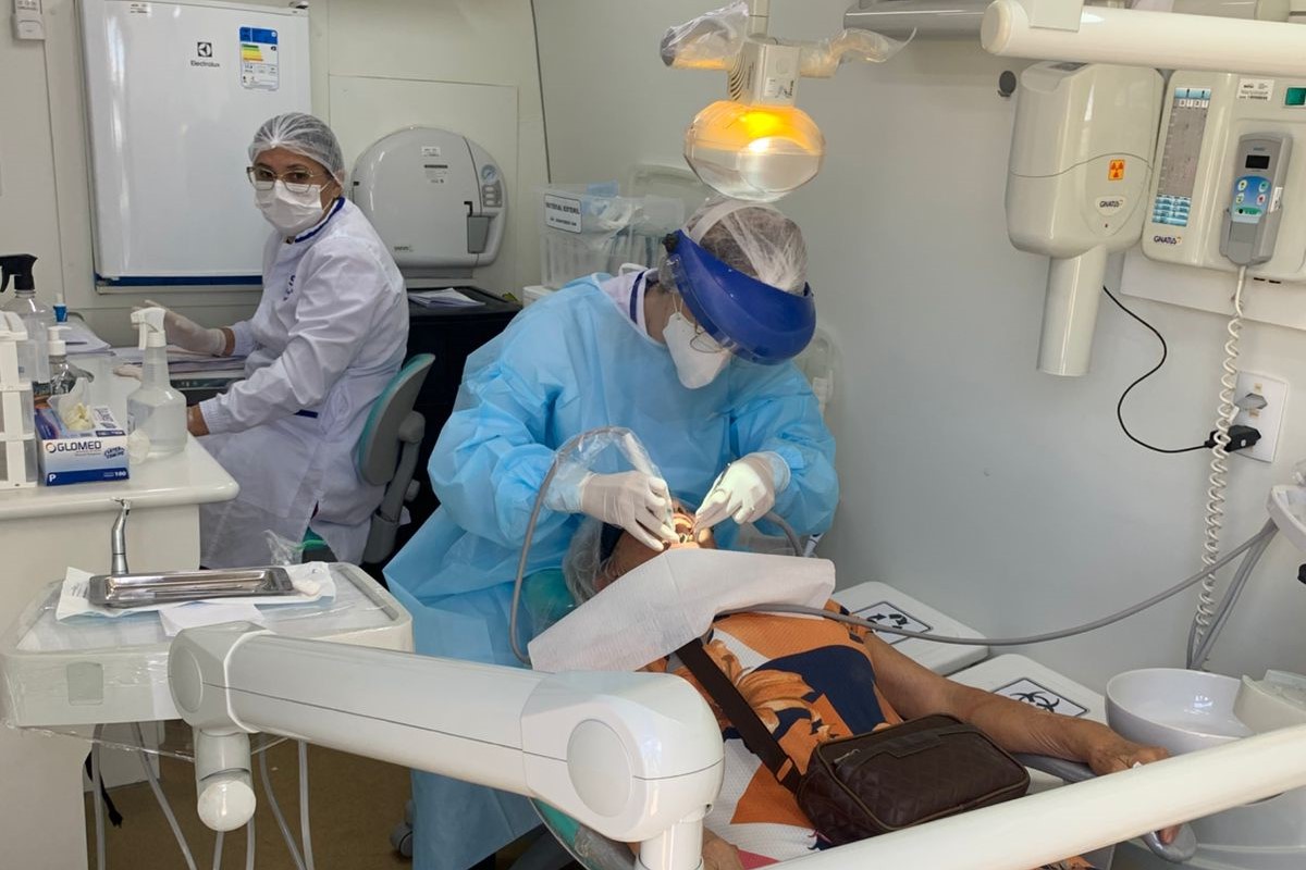 No momento, você está visualizando Restaurante Popular de Maracanaú realiza atendimentos odontológicos em parceria com o SESC Ceará